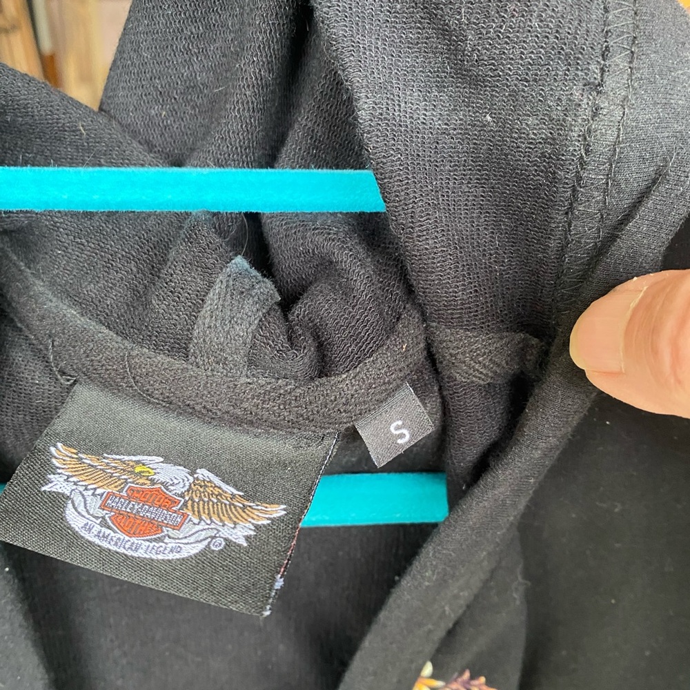 Pull over hoodie